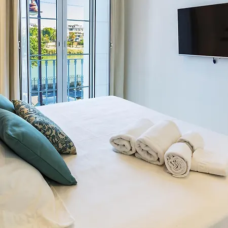 Betis 7 Luxury Boutique Apartment *