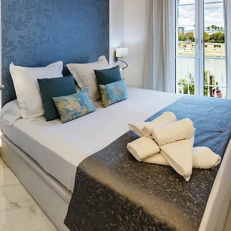 Betis 7 Luxury Boutique Apartment